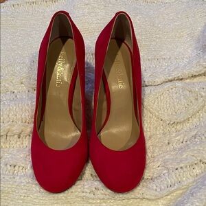 Kelly & Katie womens Red suede heels 7M